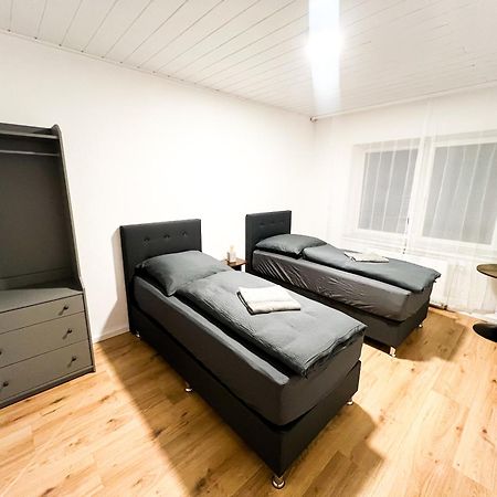 Ferienwohnung Krefeld House - 20 Min to DUS AIRPORT&MESSE Exterior foto