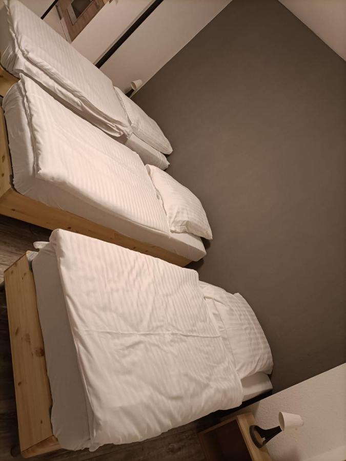 Ferienwohnung Krefeld House - 20 Min to DUS AIRPORT&MESSE Exterior foto