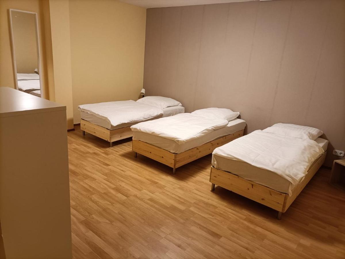 Ferienwohnung Krefeld House - 20 Min to DUS AIRPORT&MESSE Exterior foto