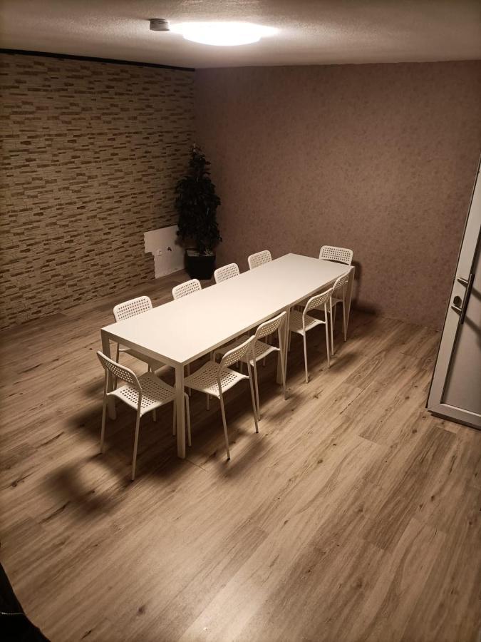 Ferienwohnung Krefeld House - 20 Min to DUS AIRPORT&MESSE Exterior foto