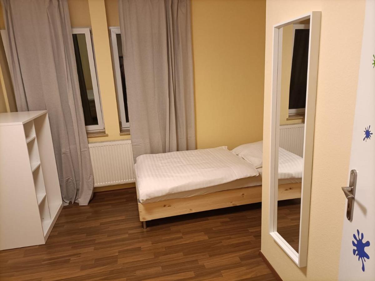 Ferienwohnung Krefeld House - 20 Min to DUS AIRPORT&MESSE Exterior foto