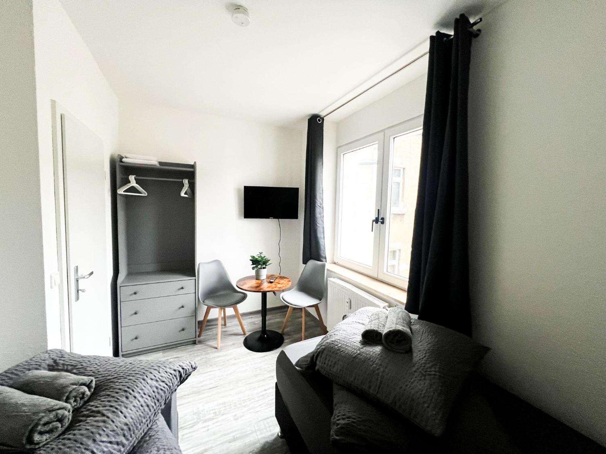 Ferienwohnung Krefeld House - 20 Min to DUS AIRPORT&MESSE Exterior foto