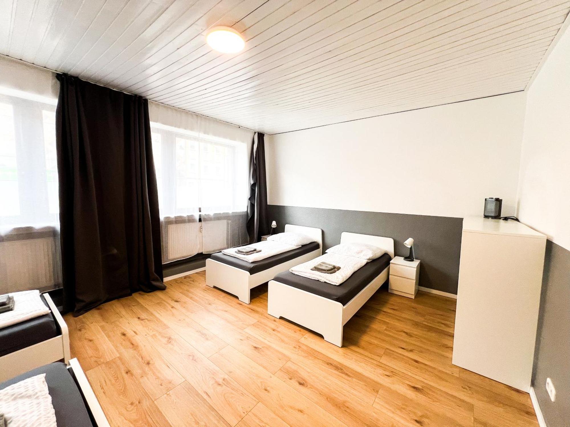 Ferienwohnung Krefeld House - 20 Min to DUS AIRPORT&MESSE Exterior foto