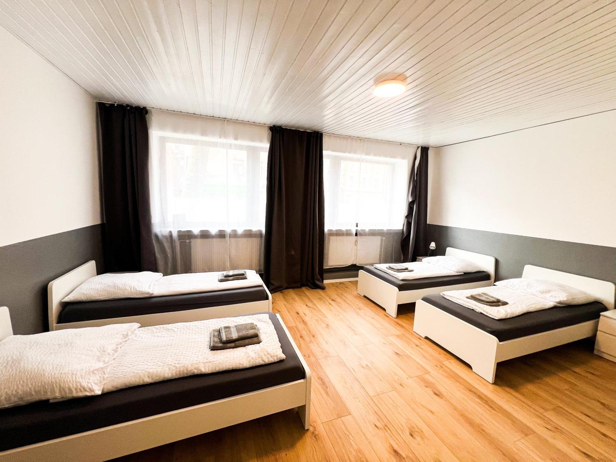 Ferienwohnung Krefeld House - 20 Min to DUS AIRPORT&MESSE Exterior foto